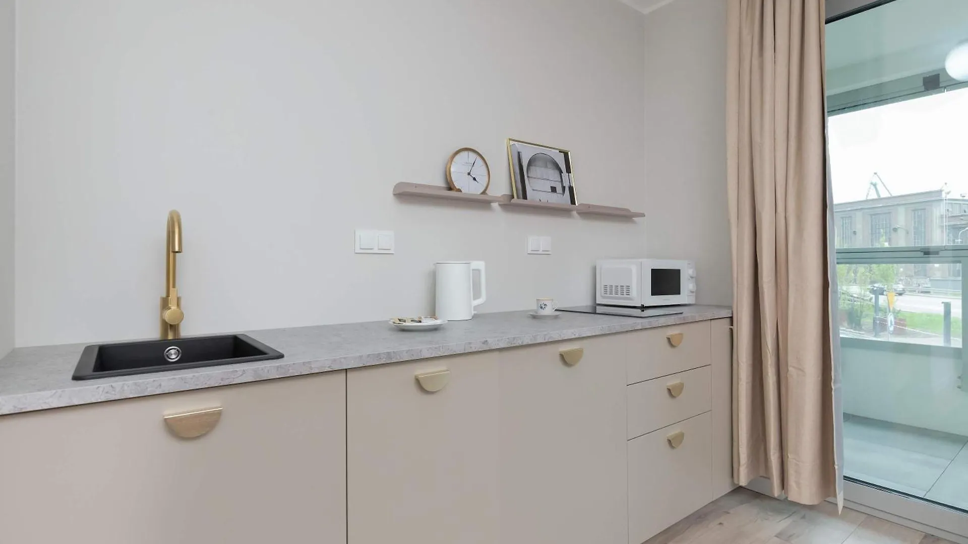 Apartment Eleganckie Studio Blisko Rzeki W Gdansku Z Balkonem By Noclegi Renters